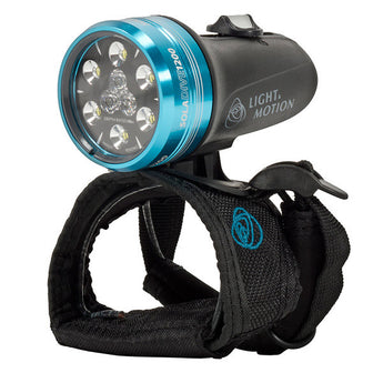 Light & Motion Sola Dive Light 1200